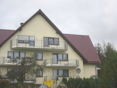 Frisch renovierte Erdgeschosswohnung mit Terrasse  in Bad Marienberg zu vermieten!