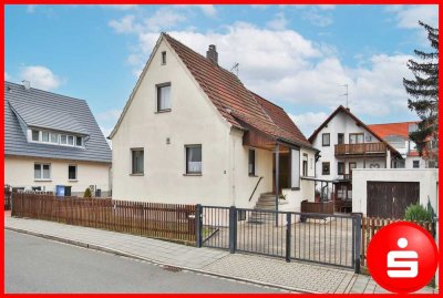 Einfamilienhaus mit Garage und Gartenhaus in Nürnberg-Altenfurt