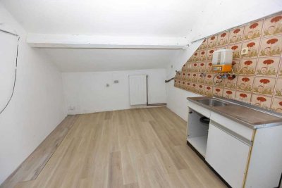 Neu renovierte 6-Zimmer Wohnung zu vermieten