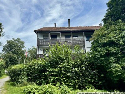 Tolle Erdgeschosswohnung mit Terrasse, Garten und neuer Einbauküche