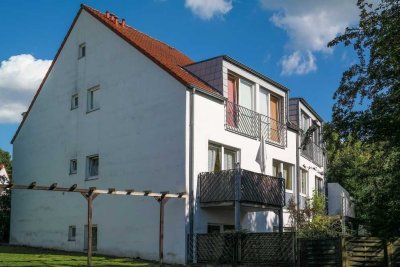 Moderne und gemütliche Wohnung mit Balkon