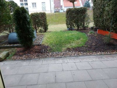 **1 Raum Wohnung mit Terrasse zu vermieten**