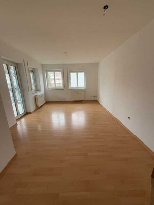 **Zentrale Lage im Herzen von Haunstetten**Top gepflegte 2 Zimmerwohnung**