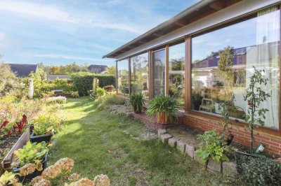 Einziehen und wohlfühlen für die ganze Familie - Großer Bungalow mit Veranda in Eggersdorf