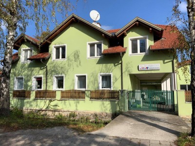 Das Frühjahr bietet Nervenschonung in Bad Fischaus Vierzimmerwohnung!