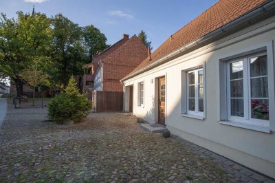 Charmantes Einfamilienhaus mit Wasserzugang in idyllischer Lage von Alt Ruppin