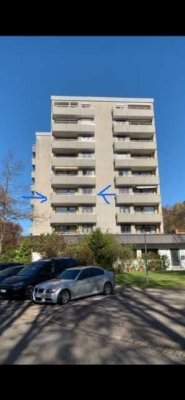 Schöne, vollständig renovierte 2-Raum-Wohnung, zentrumsnah, mit Balkon und Garage