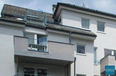 4-Zimmerwohnung im Dachgeschoss mit Terrasse