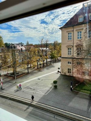 Zentral gelegen in Durlach - sanierte 4 Zimmerwohnung