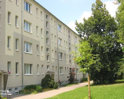 Bequeme Familienwohnung mit Westbalkon und Einbauküche