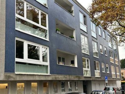 Beste Wohnlage Lindenthal - Exklusive großzügige 1-Zimmerwohnung mit herrlichem Blick in den Park