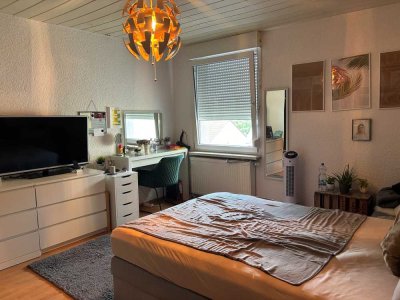 Charmante 4-Zimmer Wohnung mit Balkon & PV-Anlage - Ideal für Kapitalanleger