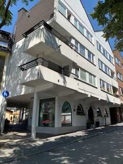 Großzügig gestaltete 3-Raum-Wohnung mit zwei Balkonen in Ratingen.