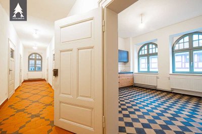 Kann man schöner Wohnen? Historische Wohnung mit Garten – Einzigartig!