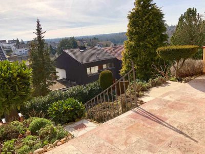 Tolle Loft-Wohnung mit Terrasse in Aussichtslage (Musberg)