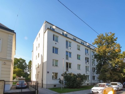 Helle und ruhig Terrassengeschoss Wohnung