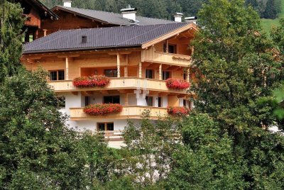 Panorama-Perle in Alpbach – Stilvoll Wohnen mit Bergblick!