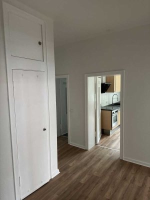 Helle 2-Zimmer-Wohnung mit Einbauküche in Wuppertal-Elberfeld