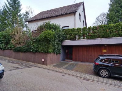 Älteres Einfamilienhaus in Pfinztal-Wöschbach