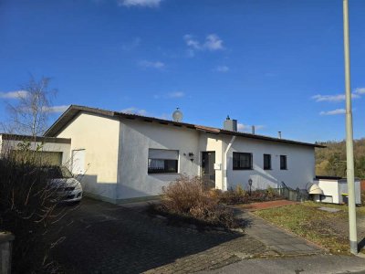 Bungalow mit Einliegerwohnung in Lebach