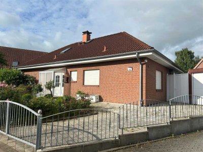 In Ostseenähe: Ebenerdiger Bungalow mit Garage in ruhiger Lage von Schönberg! OTTO STÖBEN GmbH