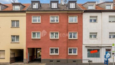 Familiengerechte Maisonette-Wohnung mit fünf Zimmern und Garage