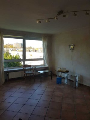 Großzügige und Lichtdurchflutete 4-Zimmer-Wohnung PROVISIONSFREI mit Balkon und EBK in KO-Karthause