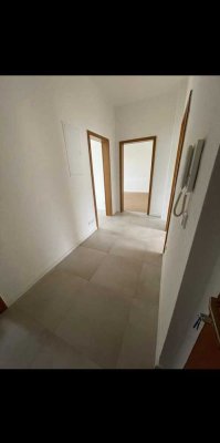 Sanierte 2 Zimmerwohnung mit Balkon