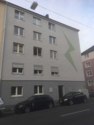 *** geräumige 4 Zim Wohnung nähe Barmer Anlage  ***