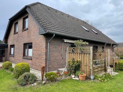 Preissenkung! Vermietetes Einfamilienhaus mit Einliegerwohnung in Langstedt