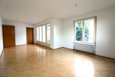 Preiswerte Wohlfühl-Wohnung in Kleinwohnanlage inkl. Carport, Balkon, Keller uvm!