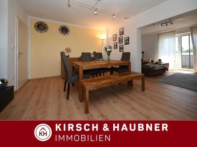 Renovierte Wohnung mit Blick bis zur Altstadt - 
Neuwertige Einbauküche inklusive! 
Neumarkt - ...