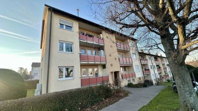 Großzügige 3-Zimmer EG-Wohnung mit Balkon in S-Giebel (Erbbaurecht)