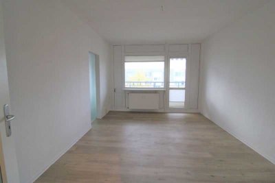 Zweiraumwohnung mit Tageslichtbad und HWR