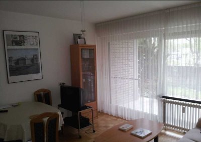 2-Zimmer-Erdgeschosswohnung mit Terrasse und Garten in Ulm