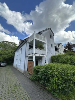 Solingen Wald- Mehrfamilienhaus mit 6 Wohneinheiten und Stellplätzen  "Bauskotten"