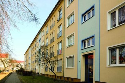 3-Raumwohnung in der Aufzugsallee mit Dusche