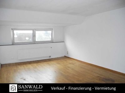 Geräumige 4,5 Zimmer Wohnung in zentraler Lage