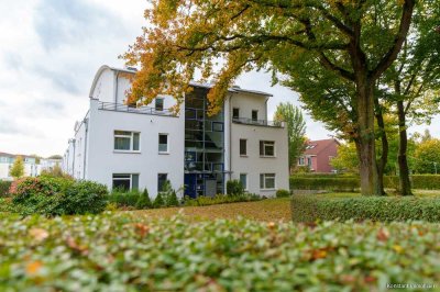 Helle 3-Zimmer-Wohnung im 1 OG in ruhiger Lage von Wentorf – Großer West-Balkon!