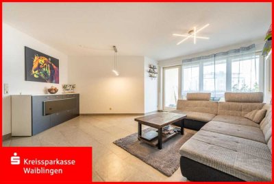 Waiblingen: Gepflegte Wohnung mit Balkon, Einbauküche und Tiefgaragen- sowie Außenstellplatz!