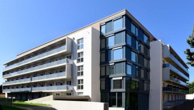 Stilvoll möbliertes 1-Raum-Appartment mit eigenem Balkon und Einbauküche in Augsburg