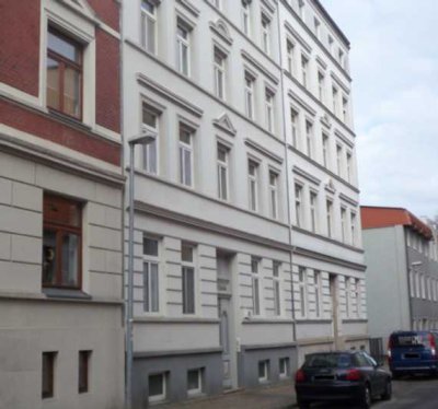 Attraktive 1,5 Zimmer-Wohnung mit Balkon in der Schelfstadt zu mieten!