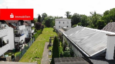 Charmantes Einfamilienhaus mit großem Sonnengrundstück und direktem Mainzugang