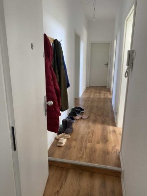 Traumhaft wohnen im sanierten Altbau - 4,5-Raum-Dachgeschosswohnung