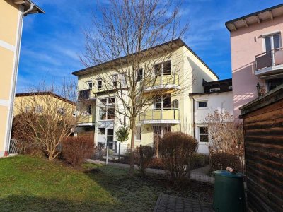 Wasserburg Innenstadt, freie neu renovierte 2-Zimmerwohnung mit Garten und Tiefgaragenstellplatz