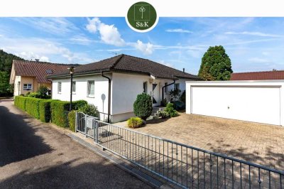 Bungalow mit idyllischem Garten und Blick ins Grüne