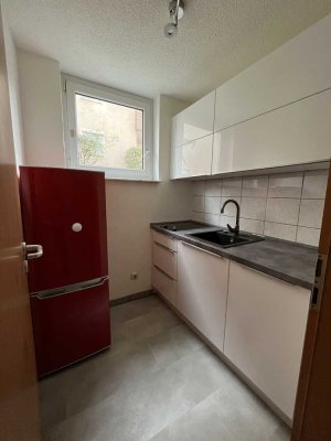 Teilmöblierte 2-Zimmer Wohnung mit EBK und Garten in Kirchheim unter Teck