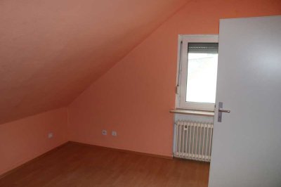 Geschmackvolle 1-Raum-Dachgeschosswohnung in Frankfurt am Main