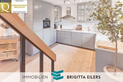 Elegantes Wohnen in Achim Baden: Neuwertige 4/5 Zimmer-Wohnung über 2 Ebenen mit 2 Stellplätzen