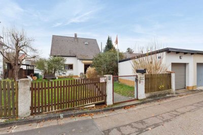 Attraktives Einfamilienhaus mit schönem Garten in ruhiger Lage in Lappersdorf